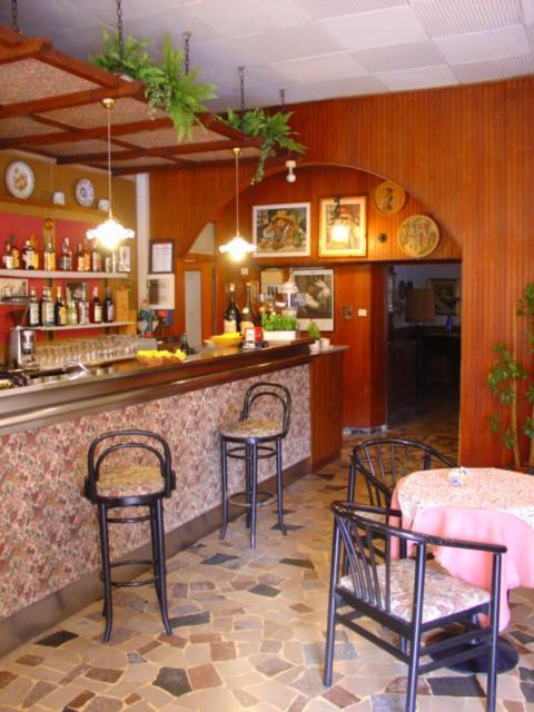Albergo San Cristoforo 페르지네 발수가나 외부 사진