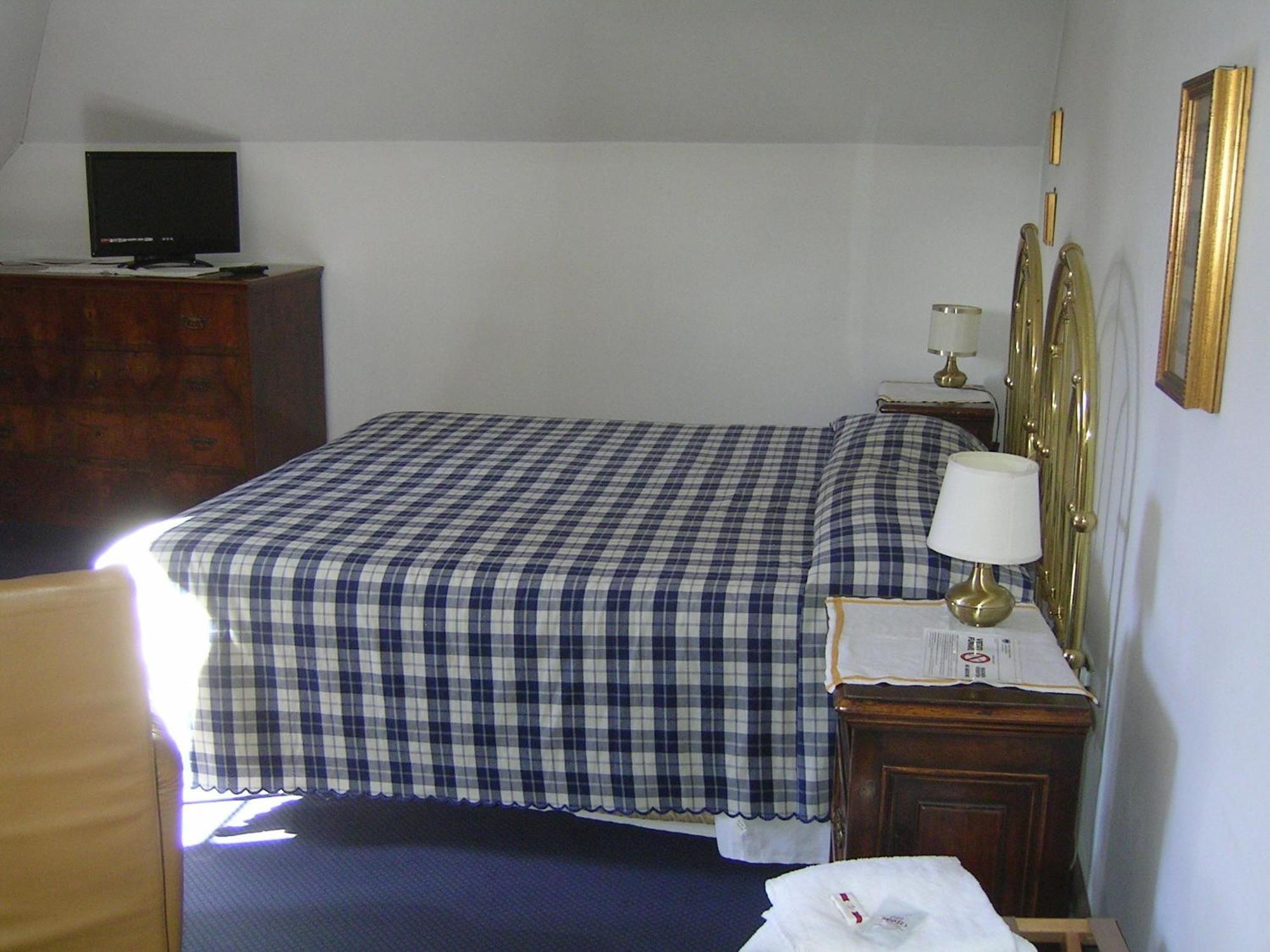 Albergo San Cristoforo 페르지네 발수가나 외부 사진